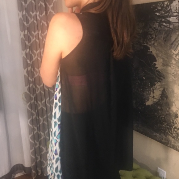 BCBG sheer collared sleeveless button down hi-lo shirt - Picture 6 of 8